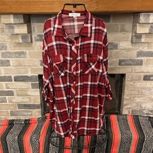 Eden & Olivia Maroon Plaid Floral Blouse